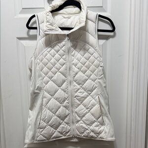 Lululemon Women's Quilted White Vest